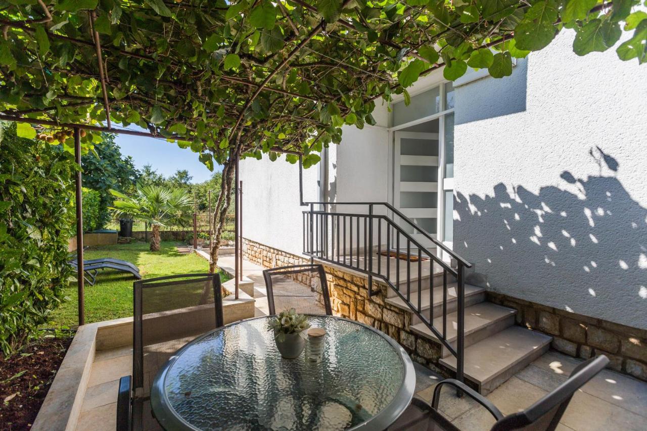 Apartments Bori Porec Exterior photo